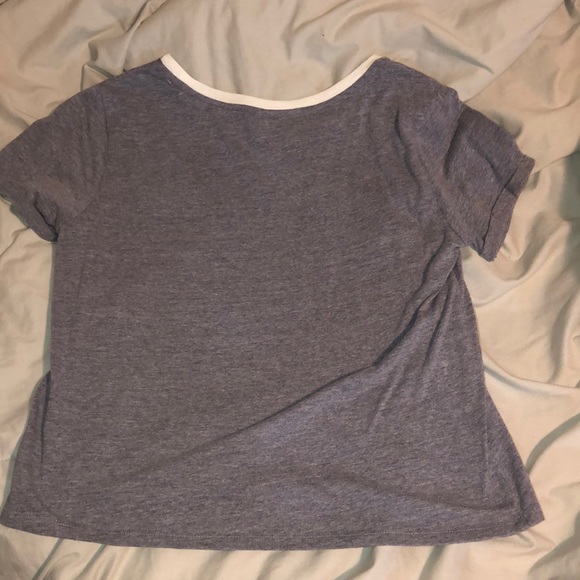 Forever 21 cropped t-shirt - Picture 2 of 3